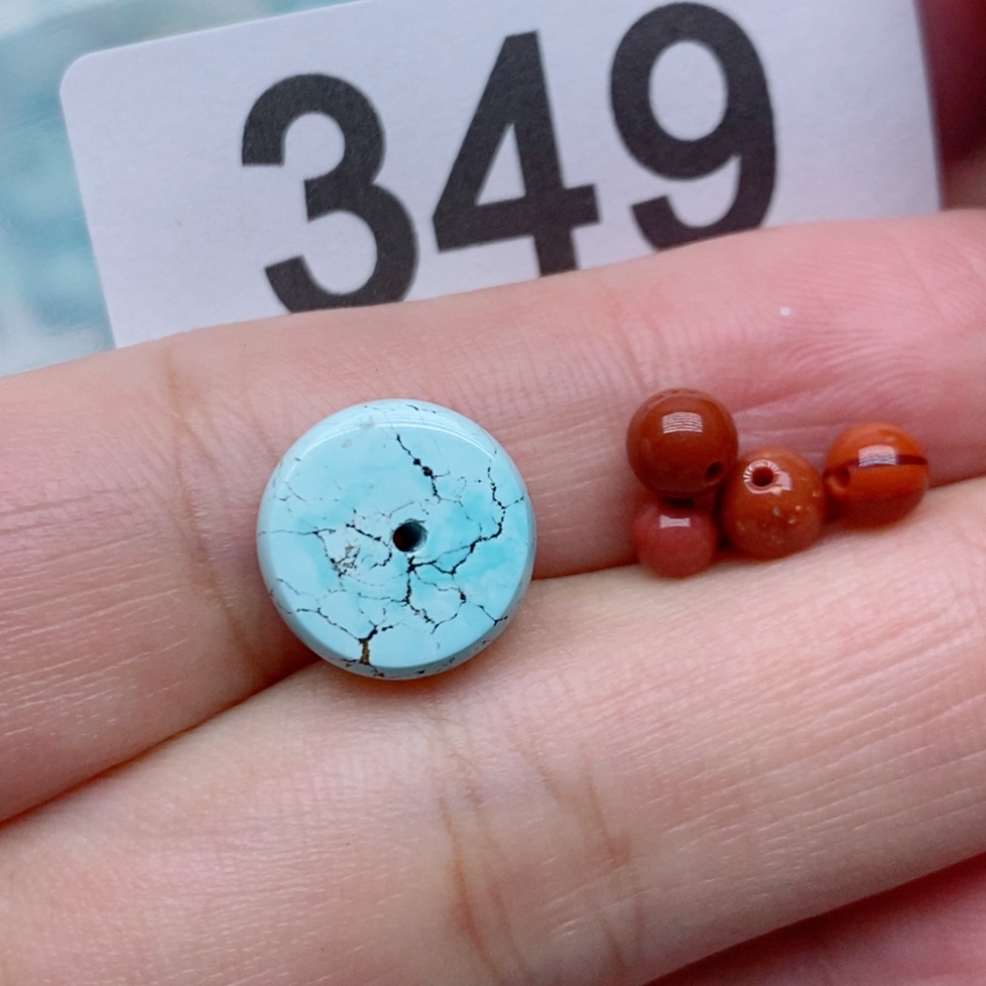 南红玛瑙未镶嵌珠宝奇石