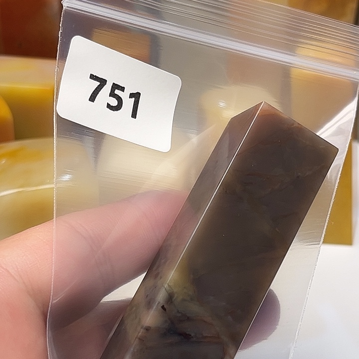 同***）老挝石老挝石结晶紫