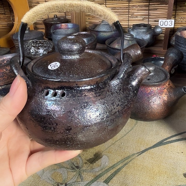 t**p荥经黑啥茶具壶一个