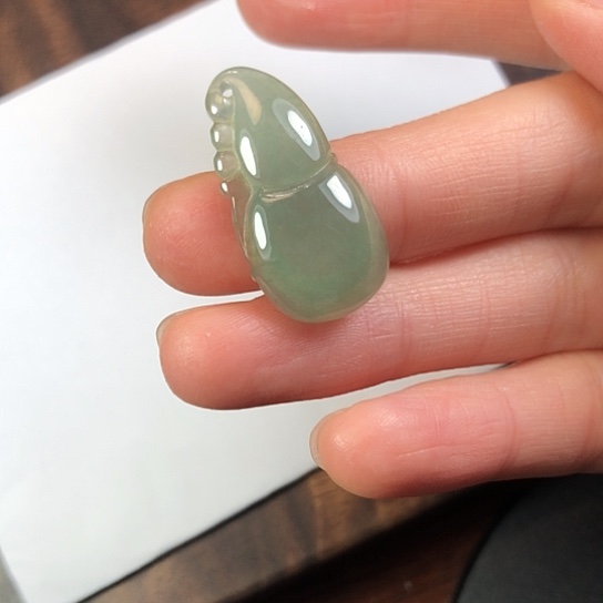 翡翠未镶嵌颈饰缅甸A货，每天下午1点半开播