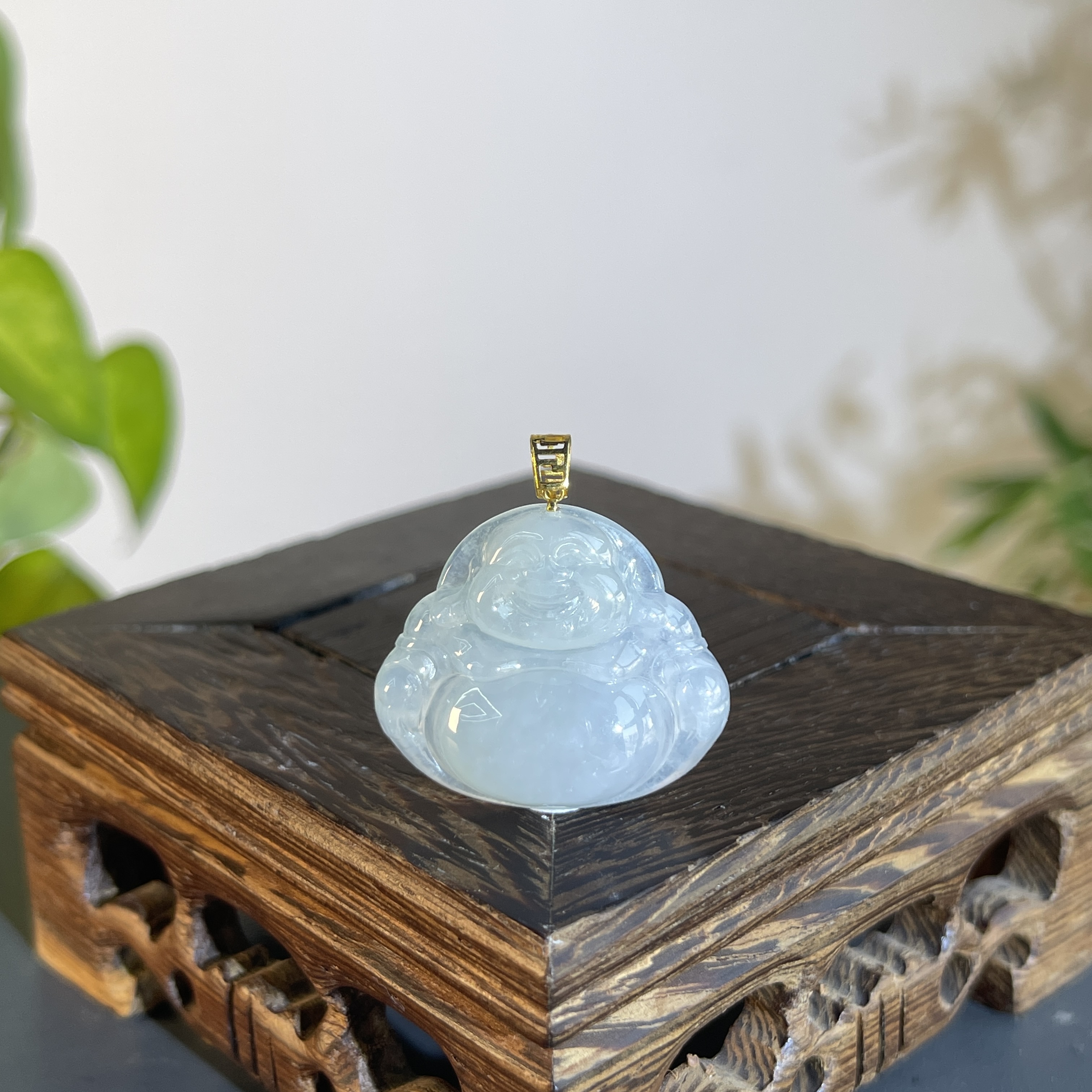 JTA26-57 天然缅甸翡翠A货 18K金扣佛公