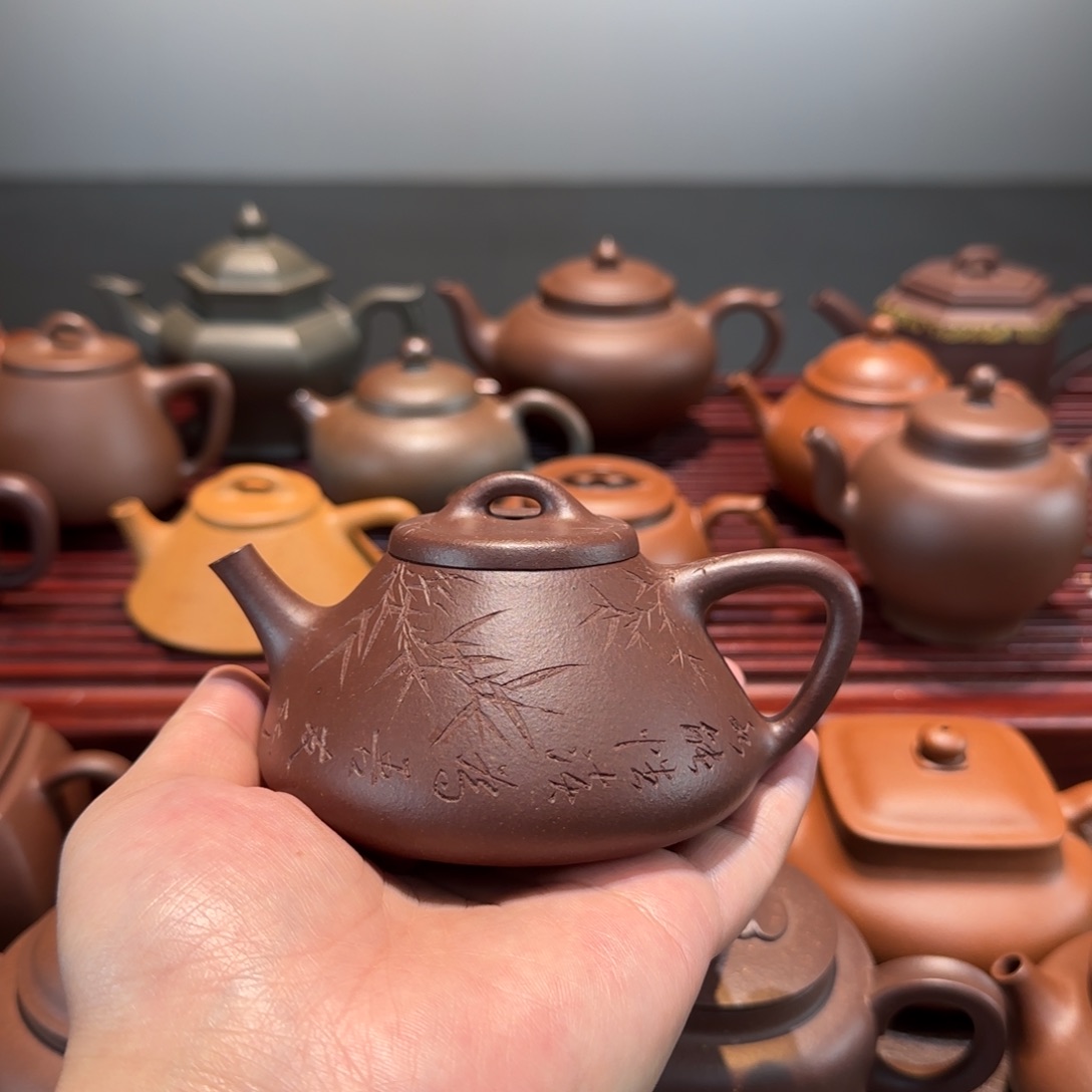 紫砂茶壶清***来子冶石瓢底槽青