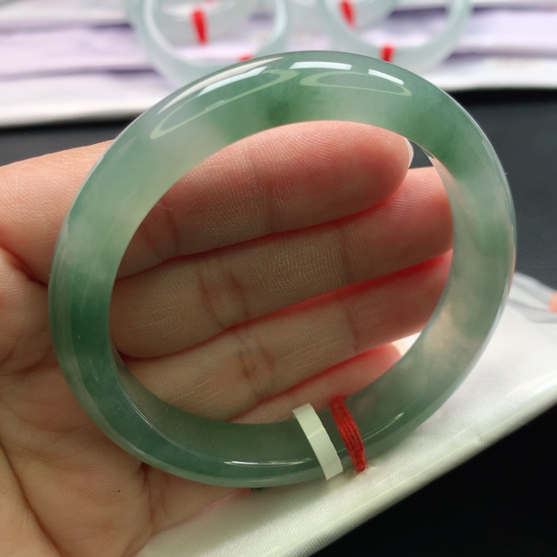 翡翠手镯未镶嵌范****a缅甸53.54