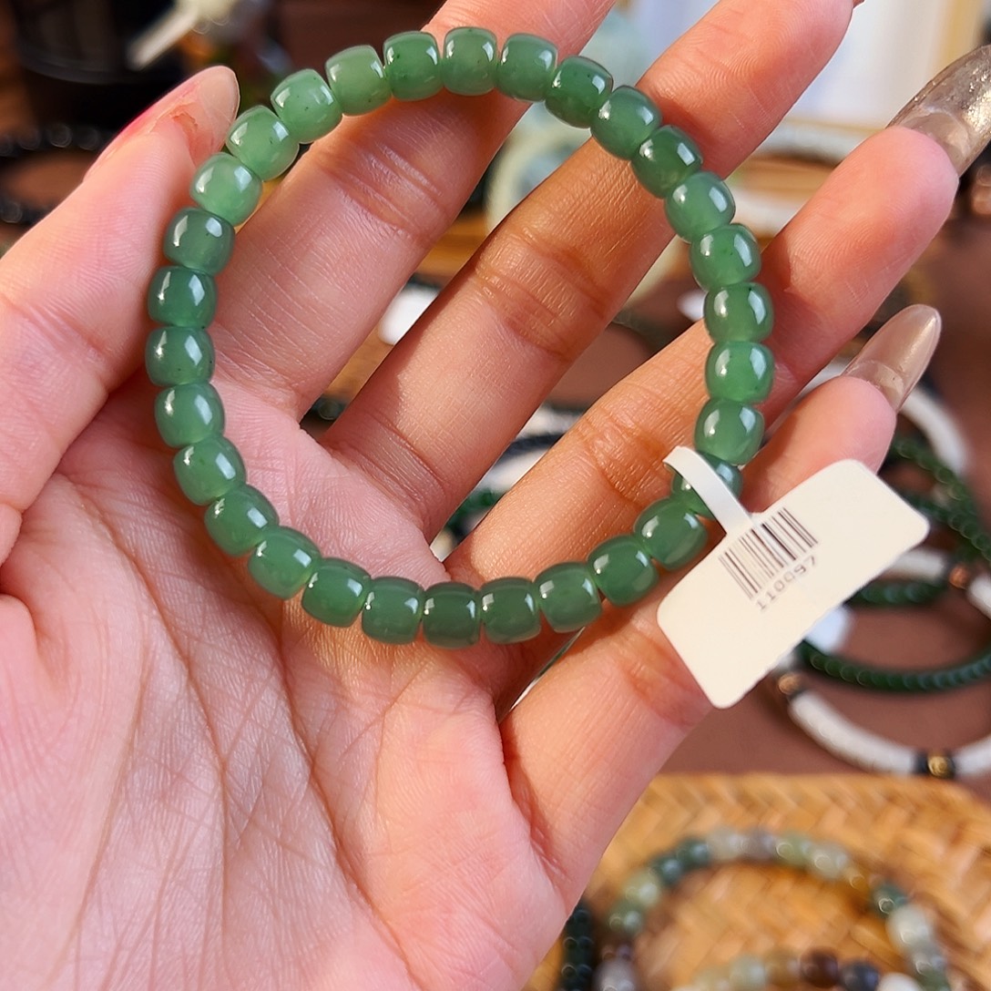 和田玉未镶嵌手串