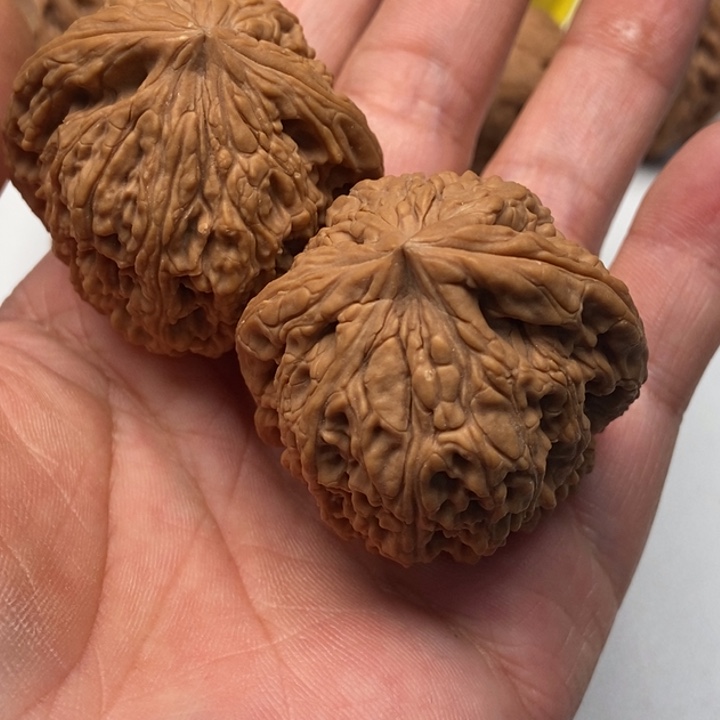 小***.桃核吊坠南疆888888888888