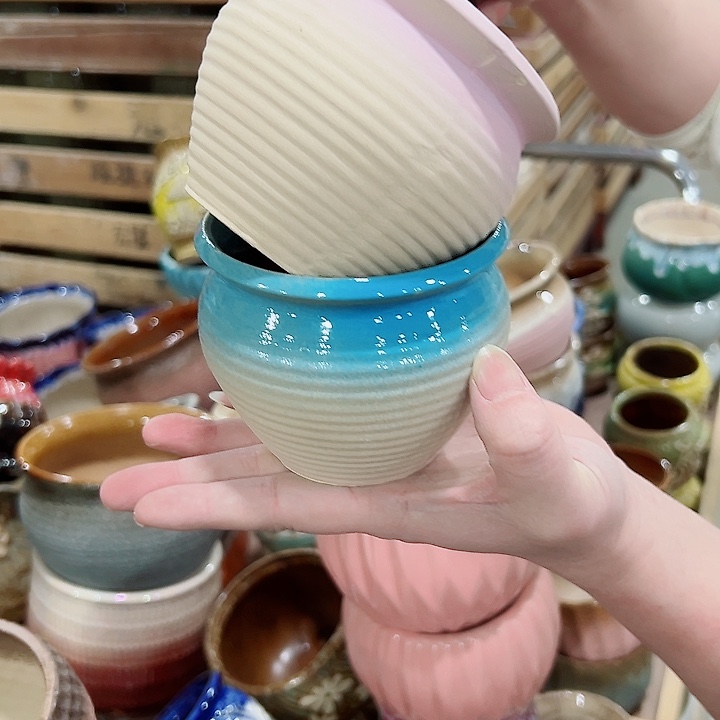 有孔.凑满10元发货多肉陶瓷花盆！