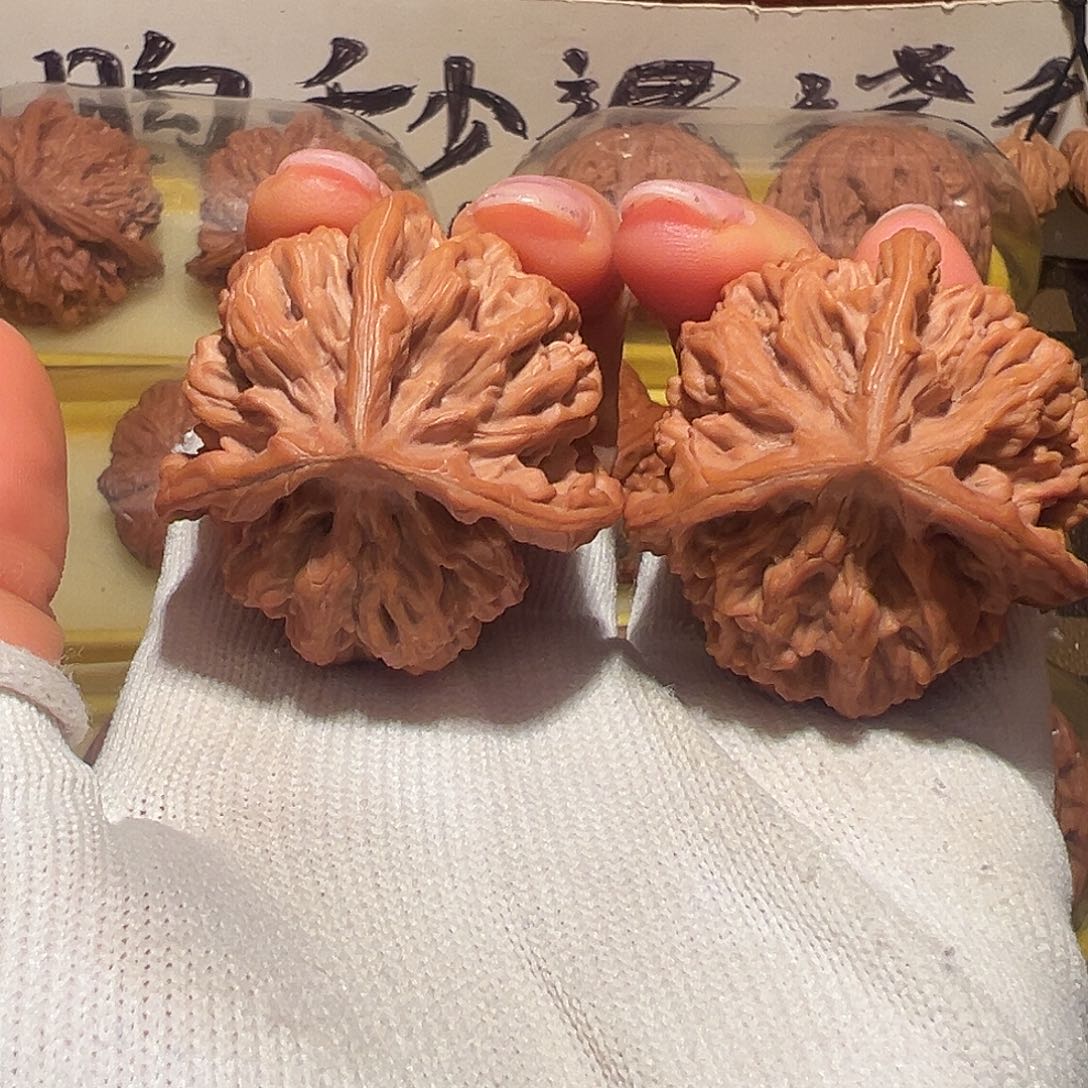 文玩核桃吊坠40+全品龙纹三棱