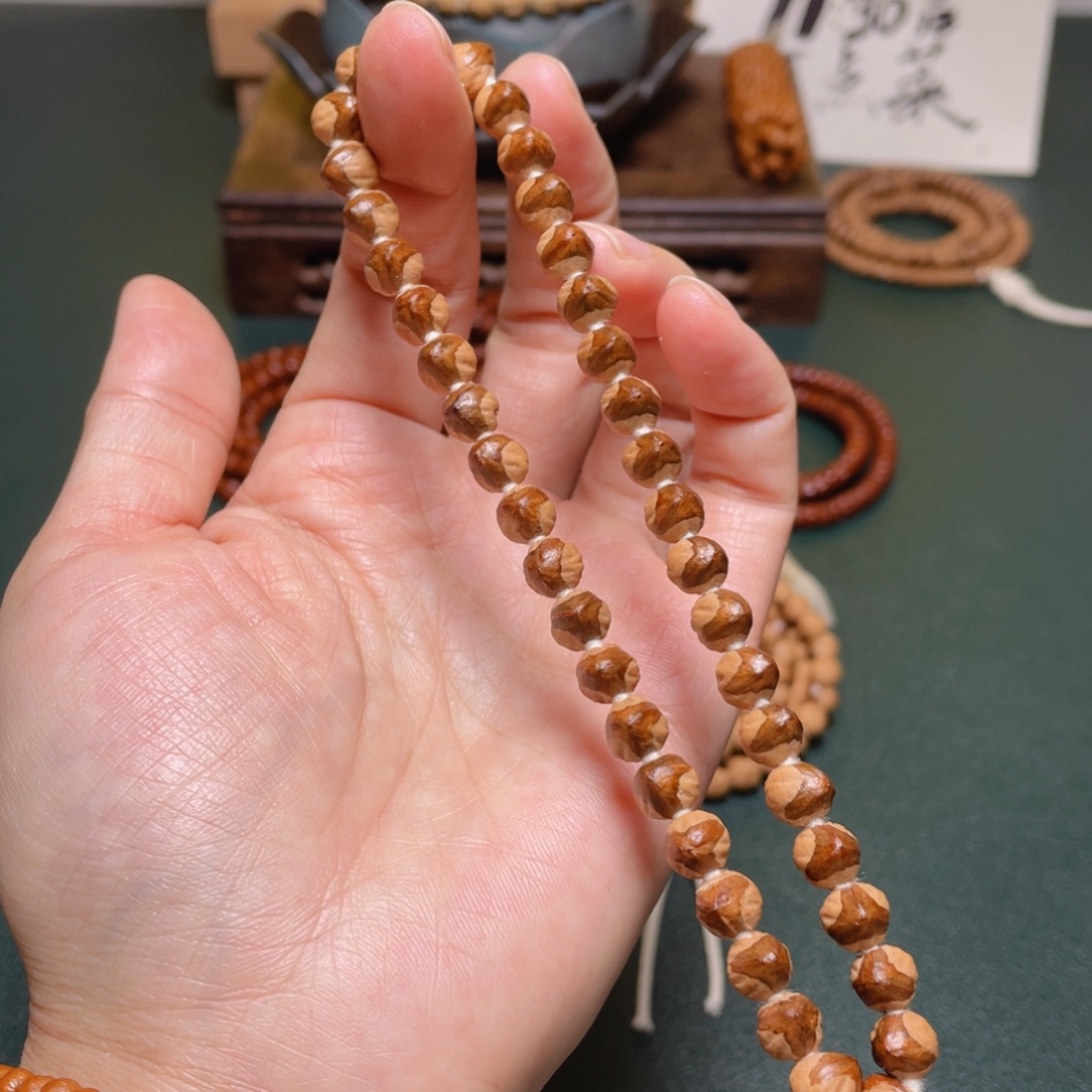 吊坠柏香籽/百香籽三菱手持