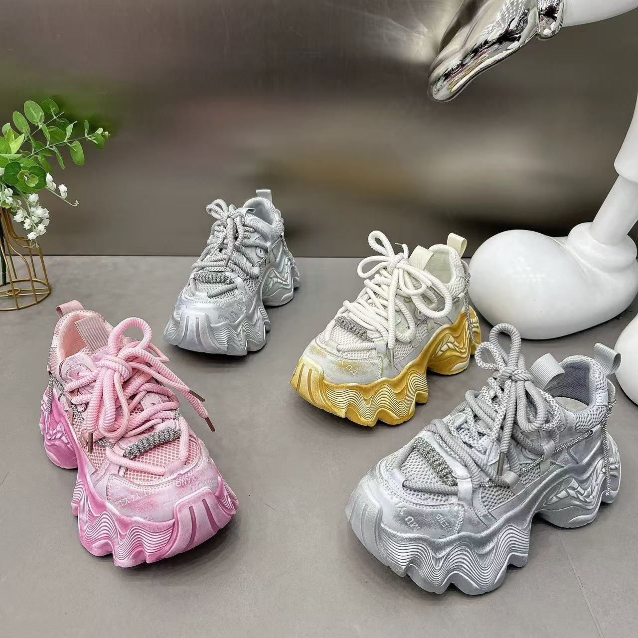 [401-600]潮牌潮流老爹鞋网红时尚女鞋(偶有微瑕，介意勿拍）