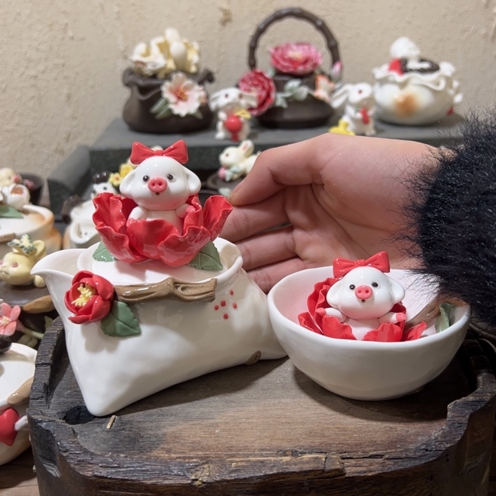 出水芙蓉猪宝瓶一壶一杯