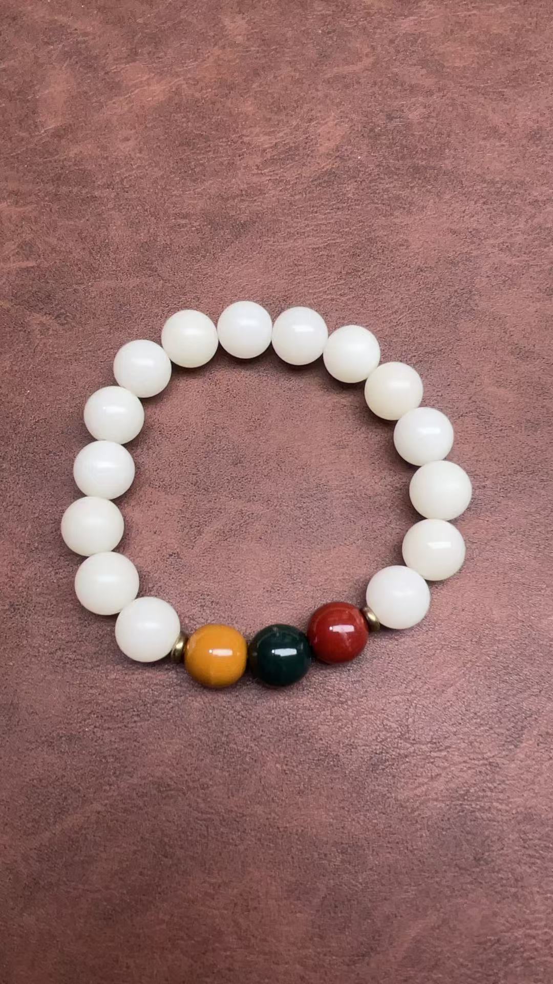 084精品手串（无礼盒）