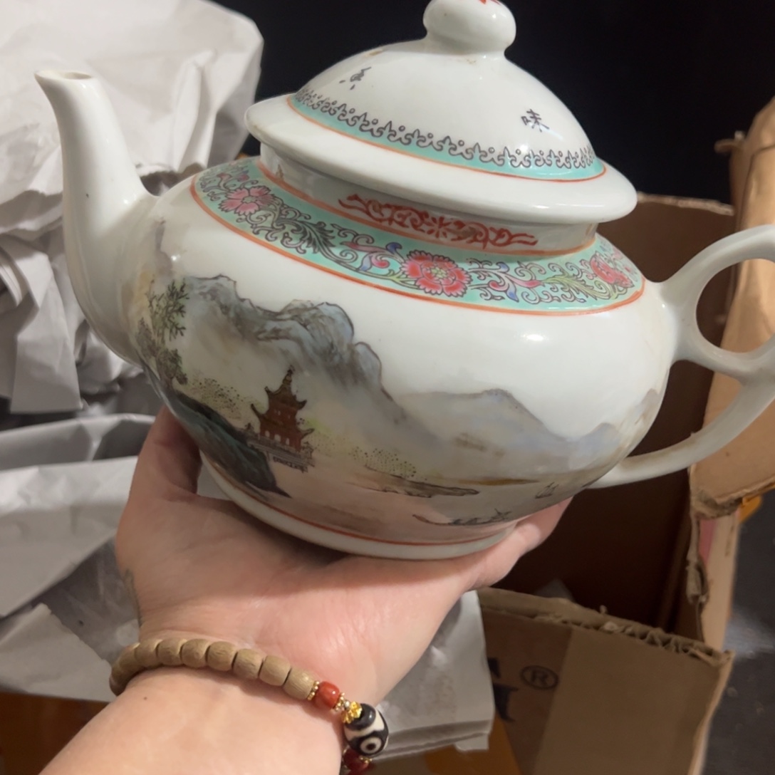 陶其他600cc手绘山水茶壶