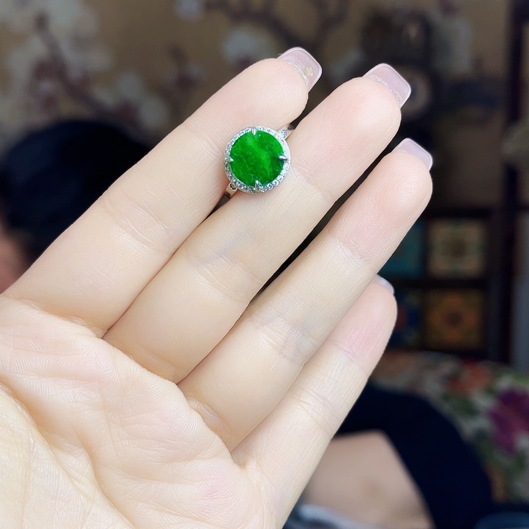 翡翠银S925镶嵌颈饰戒指