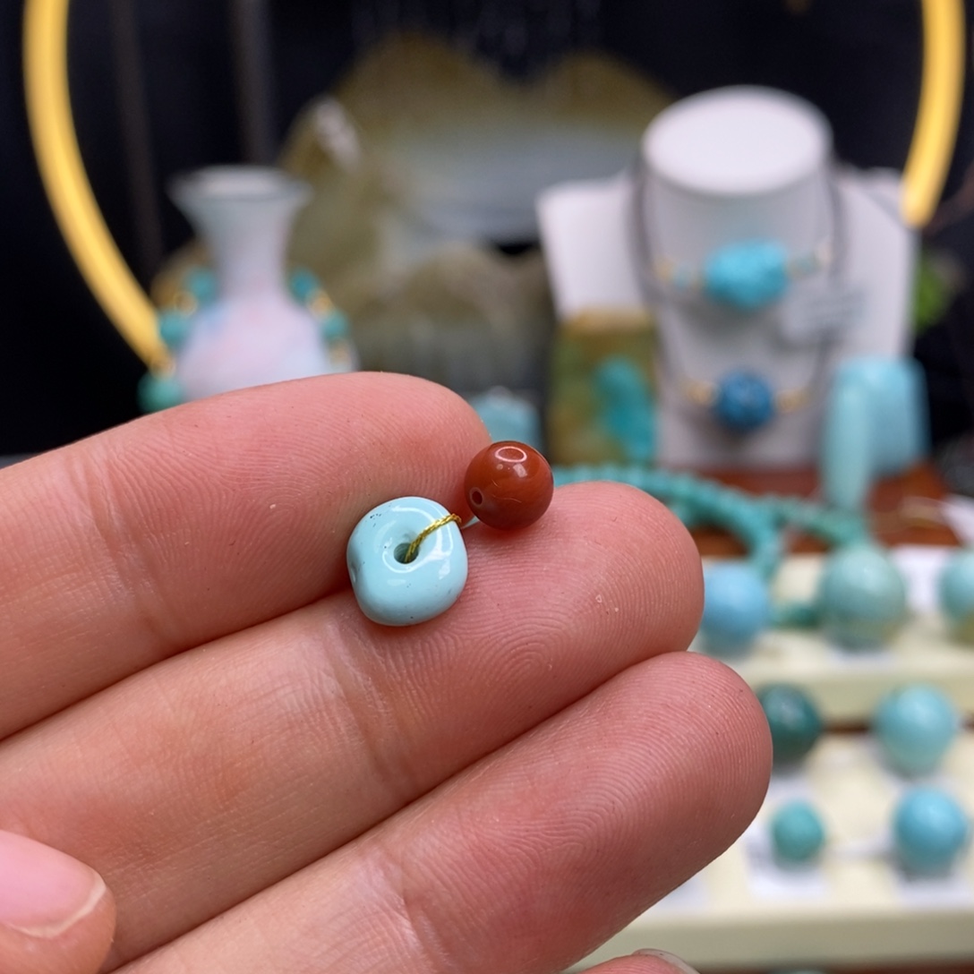 南红玛瑙未镶嵌珠宝奇石