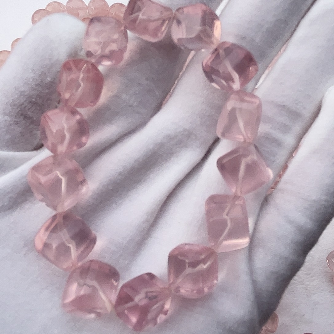 水晶颈饰未镶嵌L**y水晶