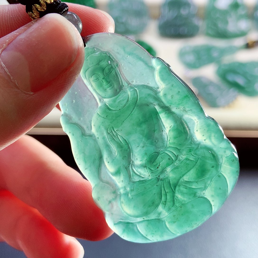 【闪购商品】翡翠未镶嵌颈饰天然