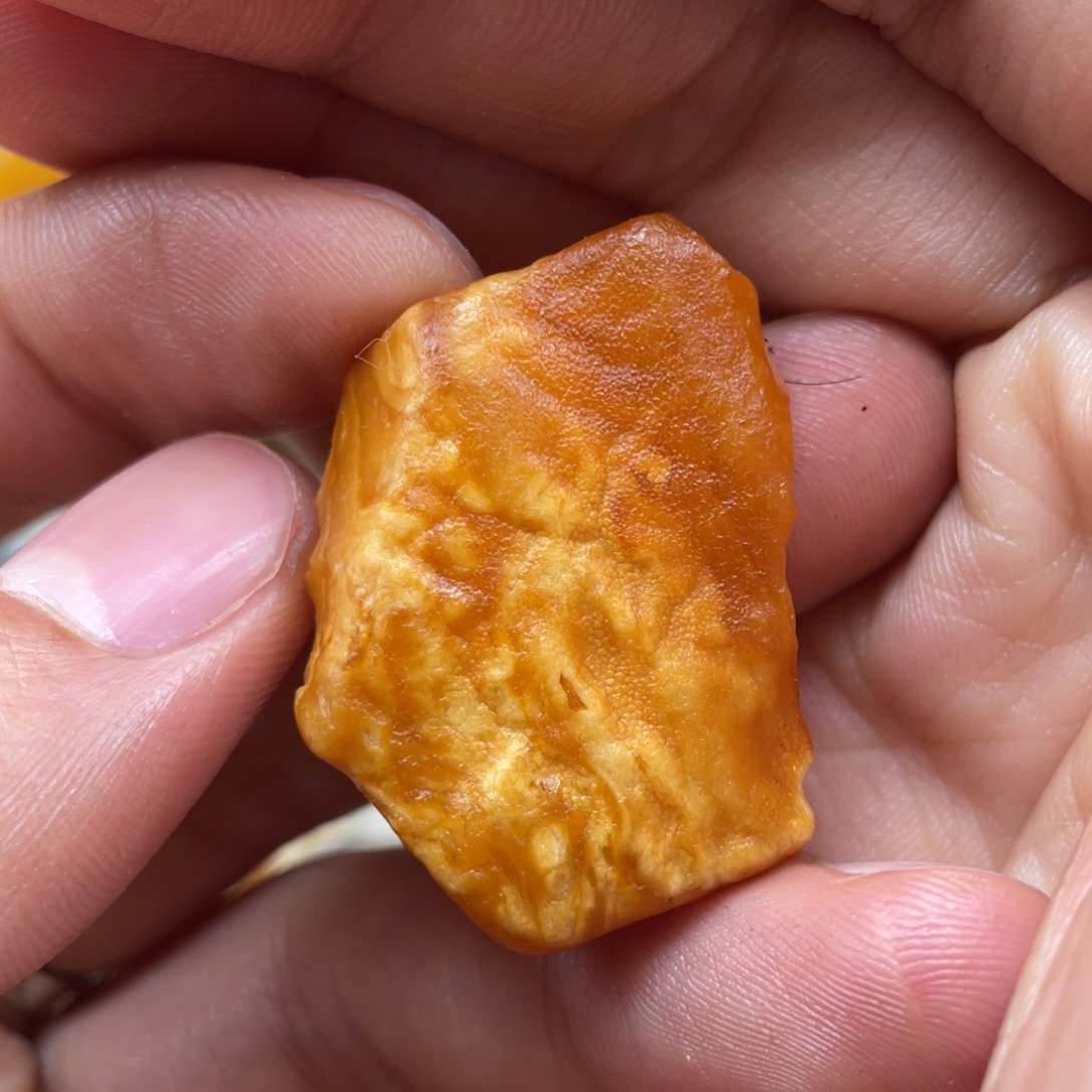 定制琥珀未镶嵌天然蜜蜡