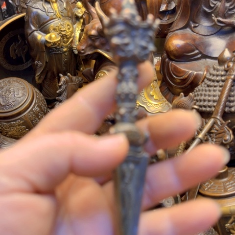 铜111111111111111111111