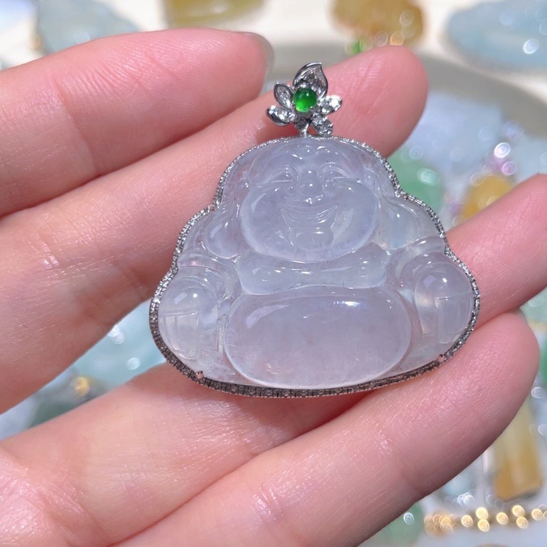 翡翠颈饰18K金镶嵌翡翠