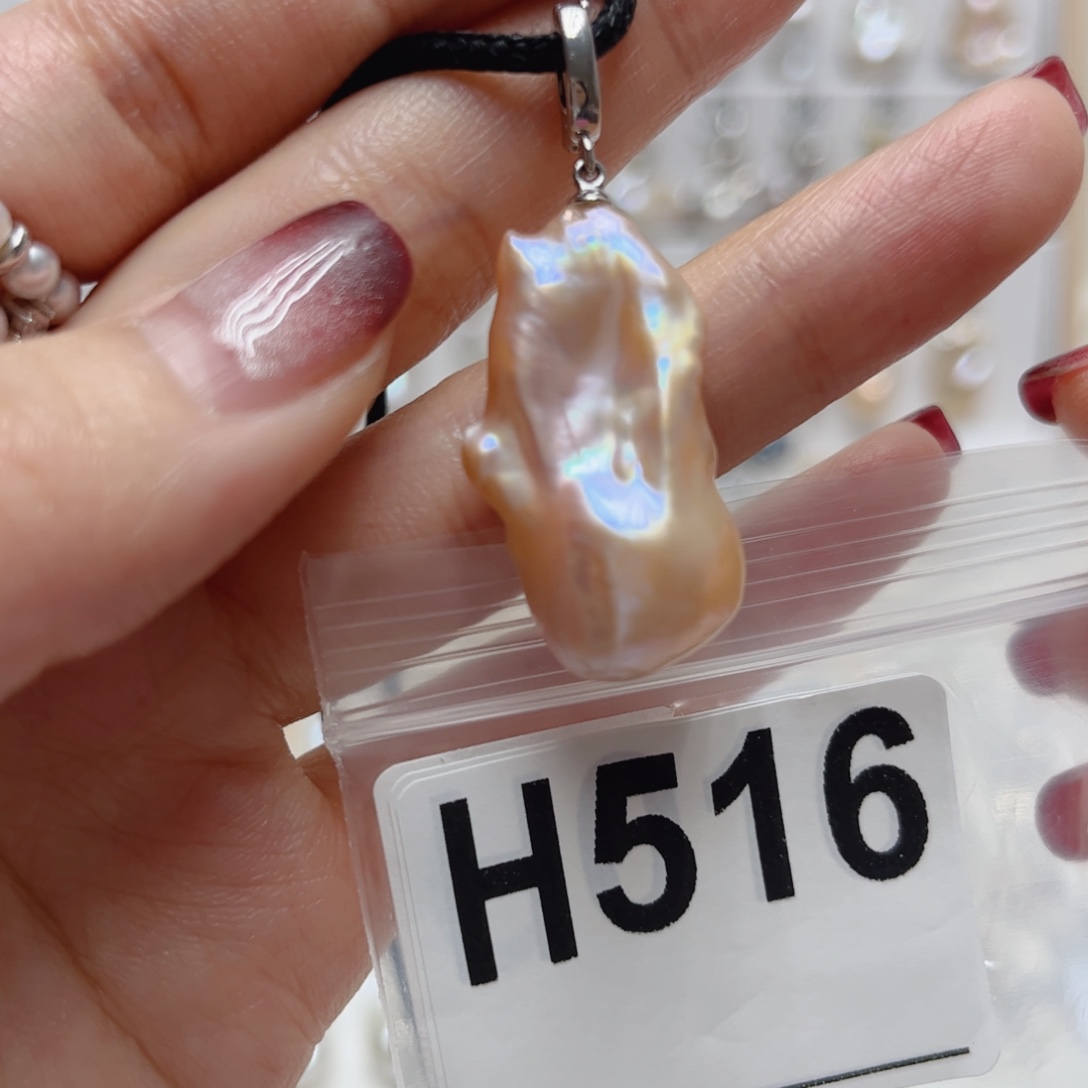 未镶嵌颈饰淡水珍珠