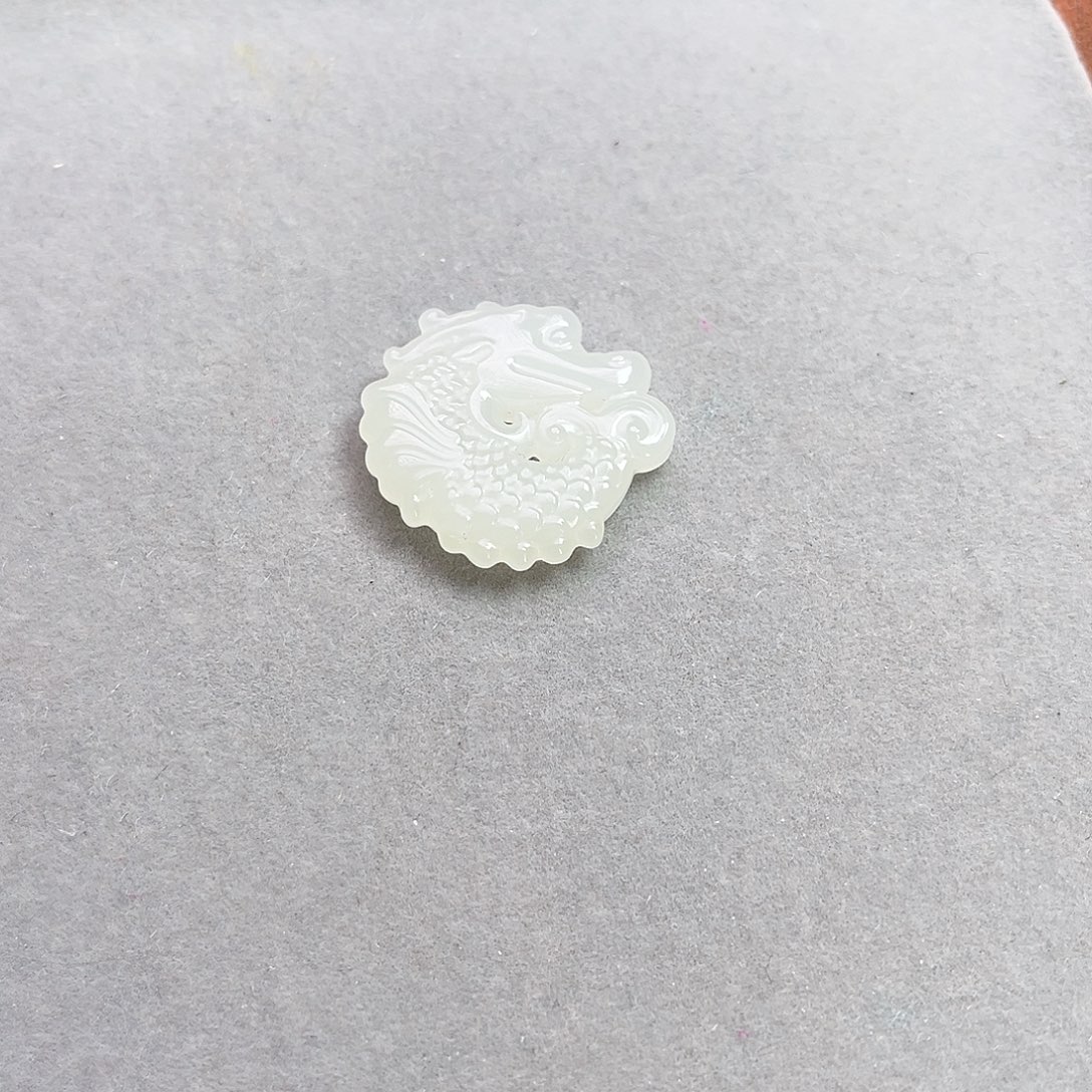 砥***行和田玉未镶嵌颈饰