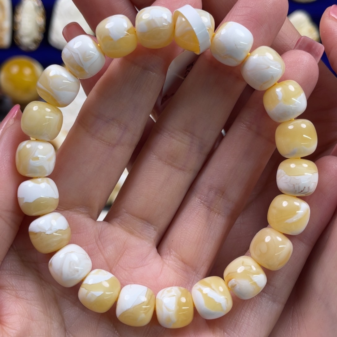 蜜蜡裸石未镶嵌琥珀蜜蜡