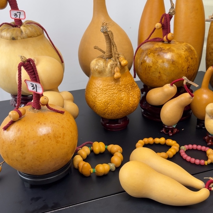 大叶紫檀（黑酸枝木类）d*