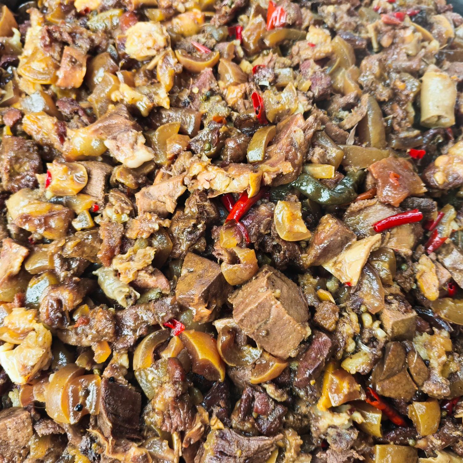 黄焖牛皮精选大腿牛腩肉牛皮采用放山大黄牛牛肉制作牛牛有检疫票