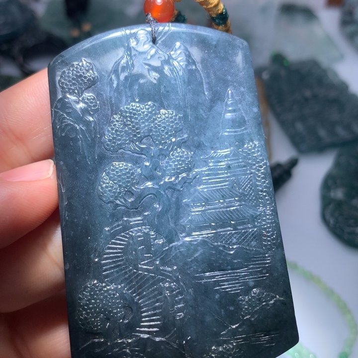 翡翠颈饰未镶嵌保真天然A货翡翠