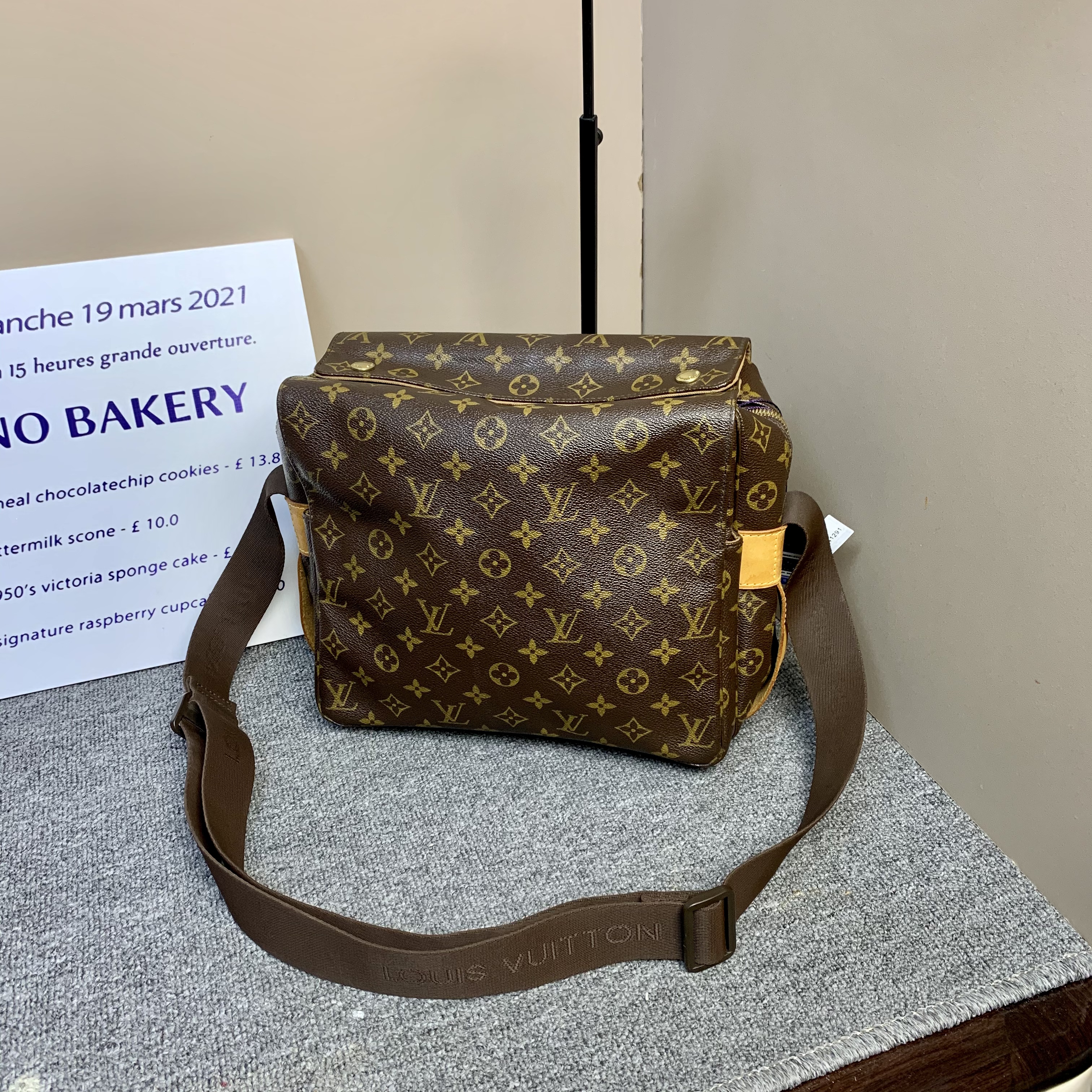 95新 LouisVuitton/路易威登 小怡中古/LV老花豆腐包/LV斜挎包