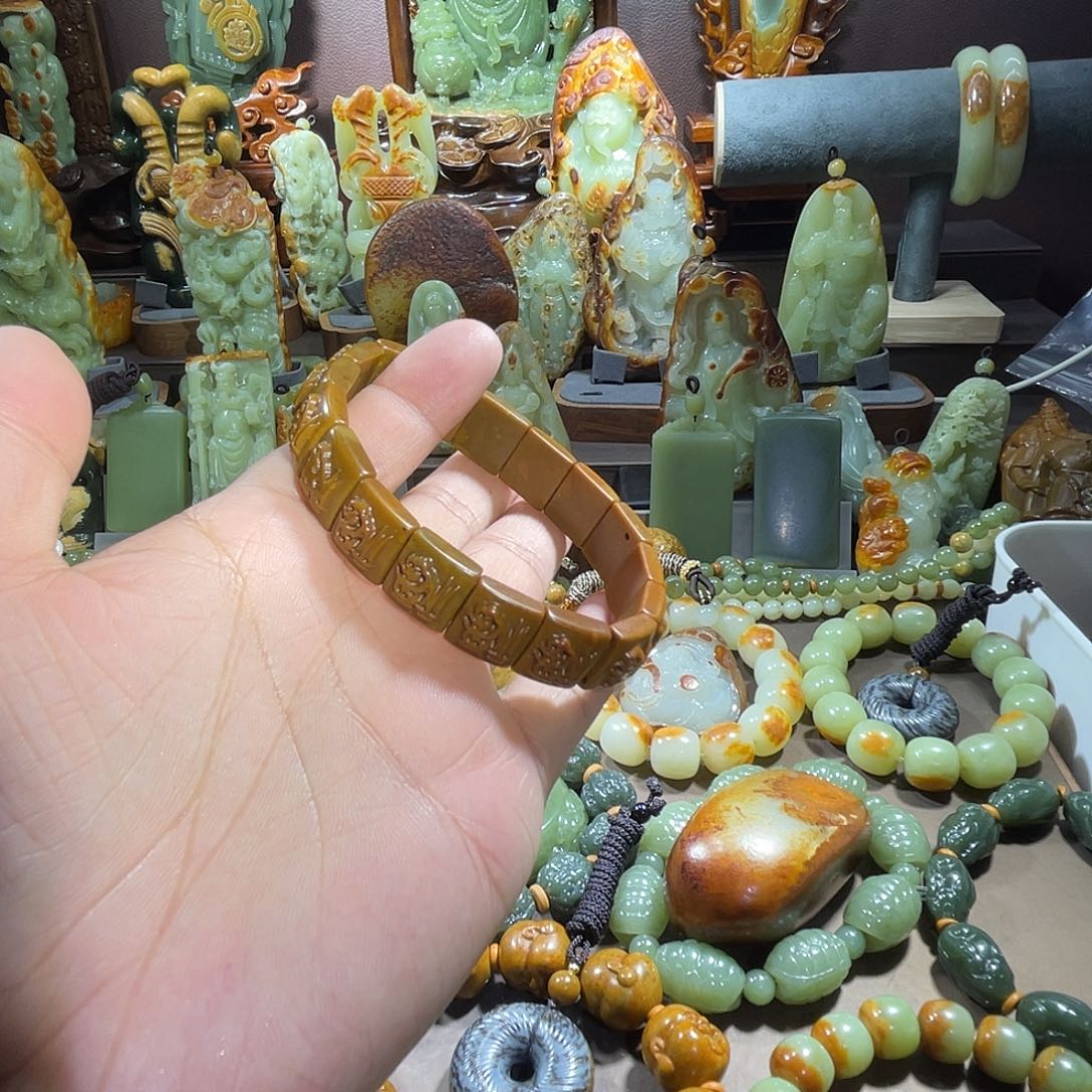 1***5透闪石质玉未镶嵌珠宝奇石