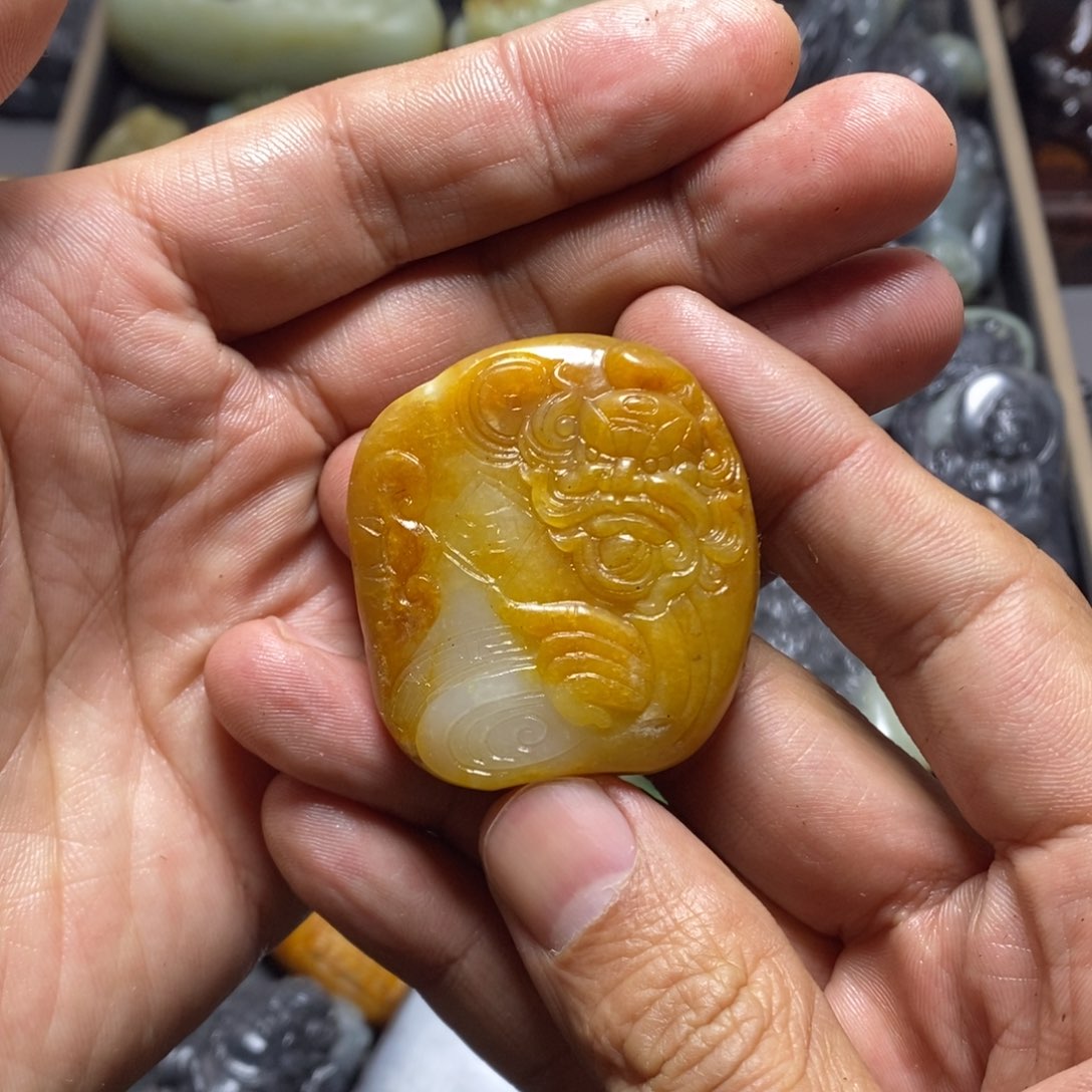 和田玉颈饰未镶嵌淡*