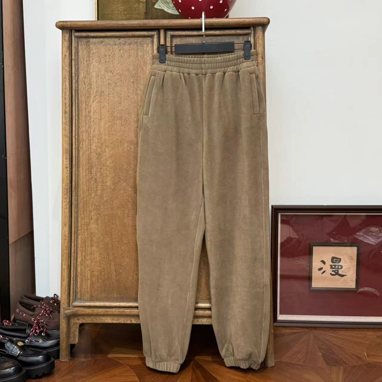 MYL 2024秋冬新品聚酯卡其色休闲裤中腰直筒时尚休闲纯色长裤