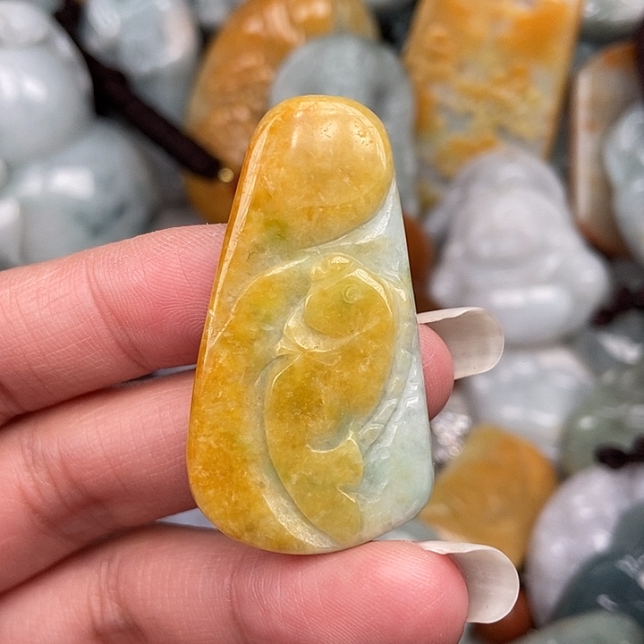 颈饰未镶嵌翡翠翡翠