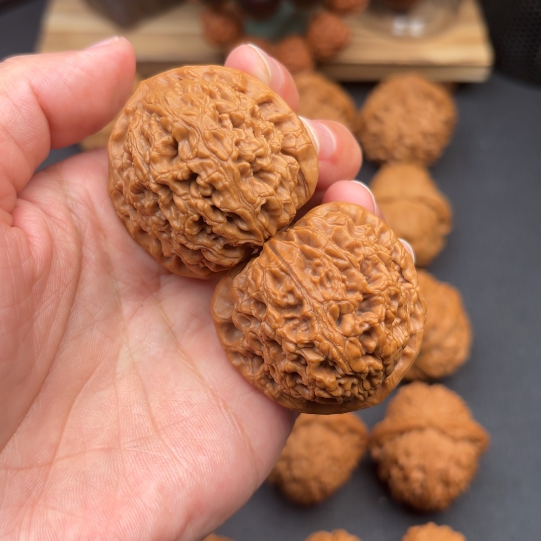 文玩核桃把件水龙纹43