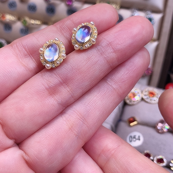 A***伶月光石耳钉银S925镶嵌