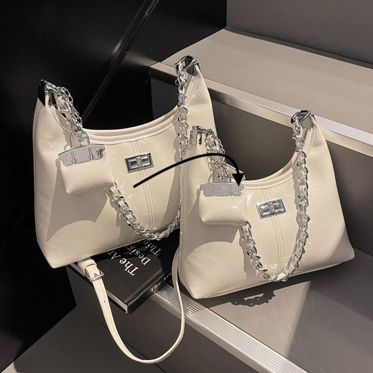 菱格绣线链条手提包包女2025春季新款潮流行斜挎包百搭单肩腋下包