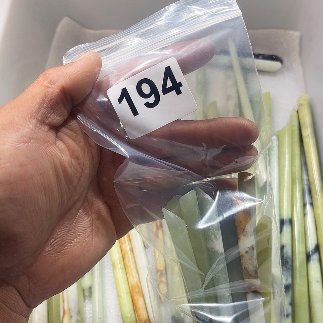 用***0蛇纹石玉未镶嵌发簪