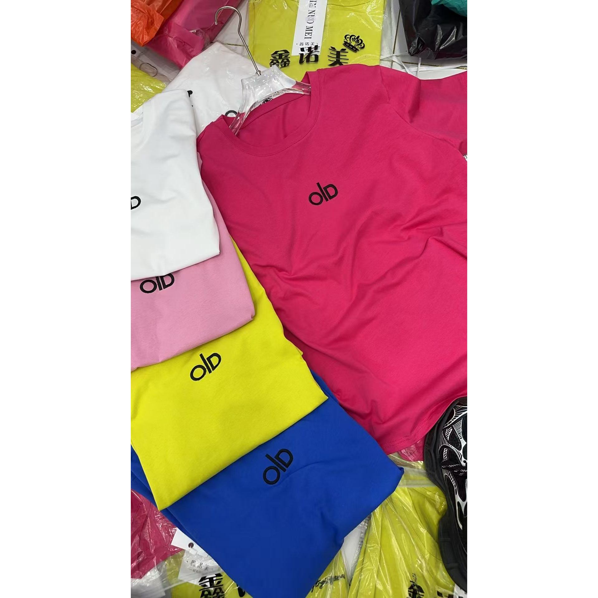 《东北徐老大推荐》大码显瘦夏季新款百搭时尚大T半袖25422