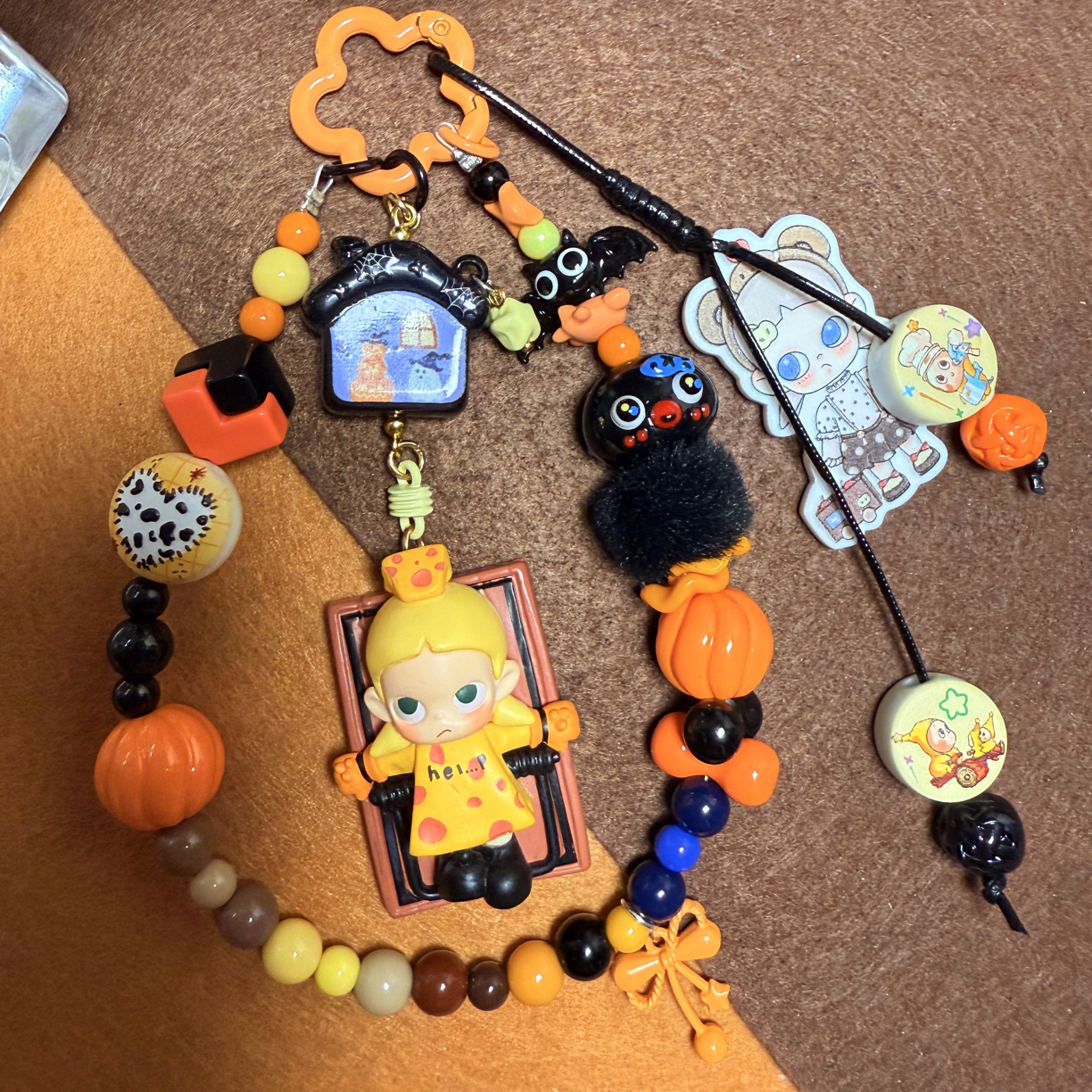 原创改娃款萌粒万圣节限定手机挂饰（手工品默认微瑕）