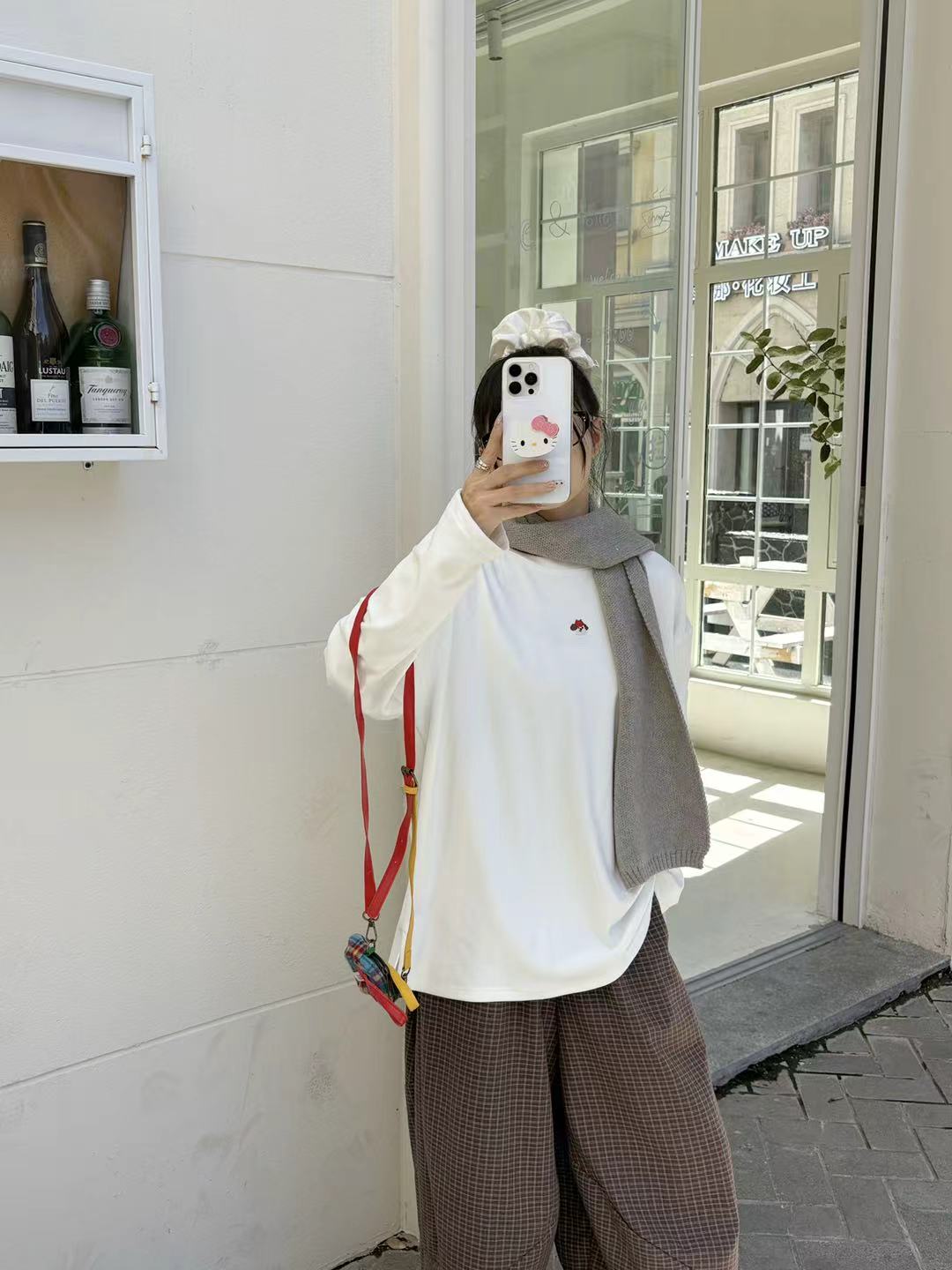 029【冬季新款】胸前刺绣红苹果小狗简约百搭韩系T恤