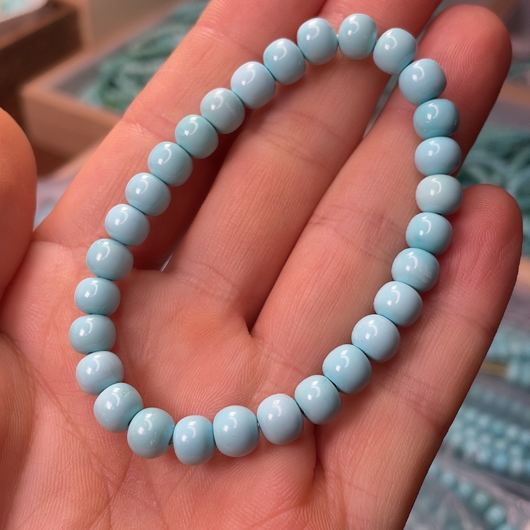 绿松石未镶嵌颈饰