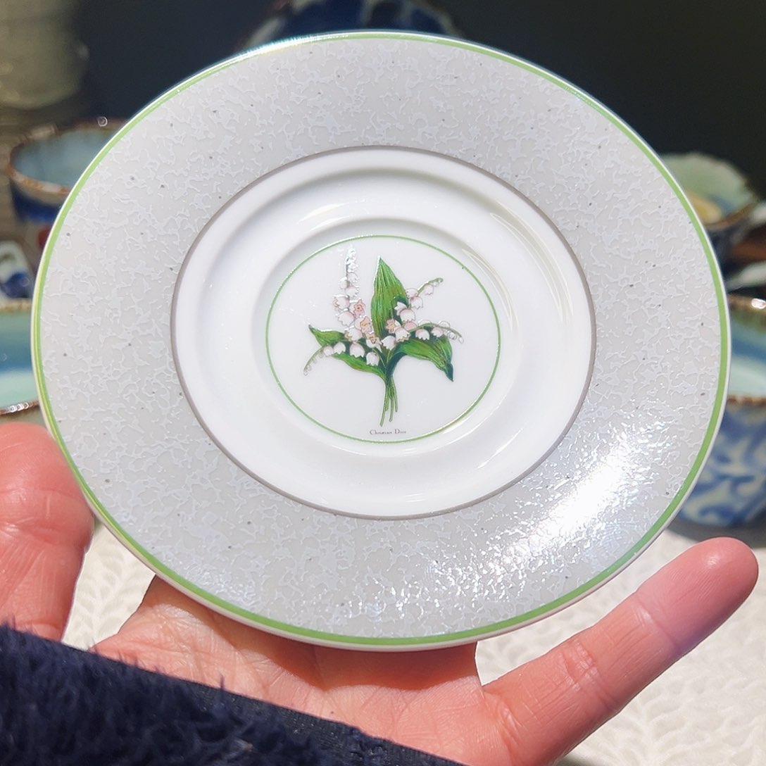 咖啡杯和茶杯也要搭配一些