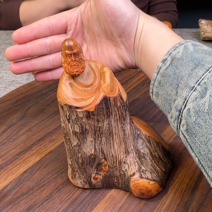 柏木（崖柏）关注我一下