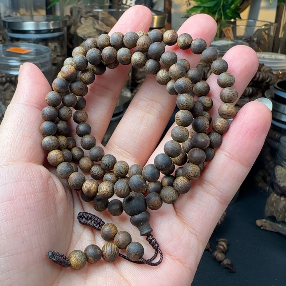 沉香沉香碎屑中****菲奇楠淳化老料圆形6-15