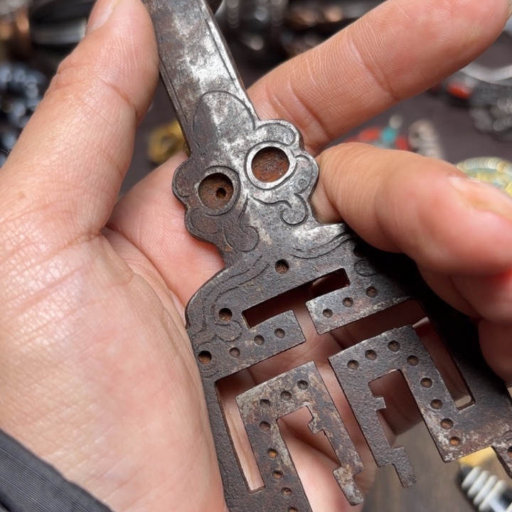 少***物玻璃颈饰藏传喜马拉雅