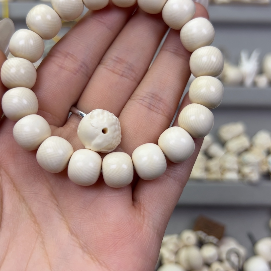 用***0吊坠猛犸象牙11mm老型➕金蝉