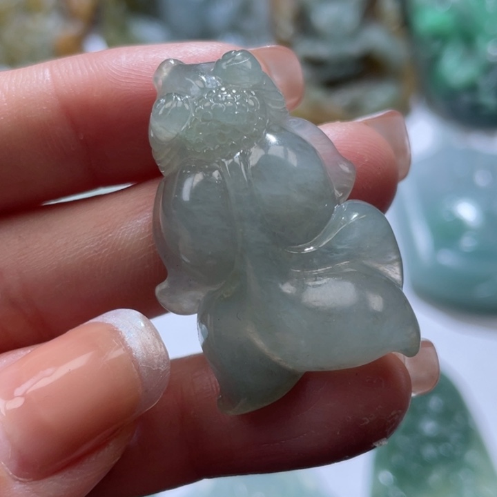 翡翠颈饰未镶嵌净货