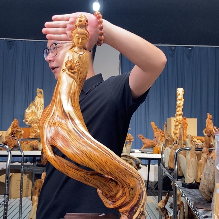 柏木（崖柏）随型摆件