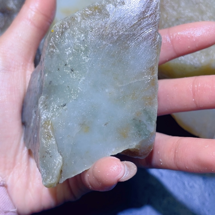 和田玉未镶嵌珠宝半成品